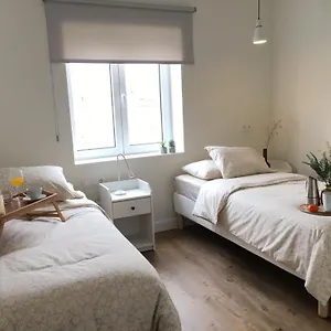 https://lujoso-apartamento-en-san-cristobal-de-la-laguna.adeje-hotels.com